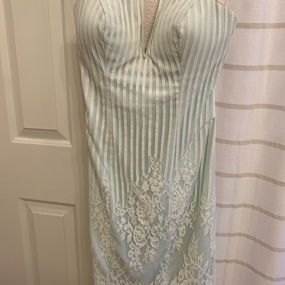 Guess Dresses Guess Plunge Dress With Lace Size 2 Poshmark